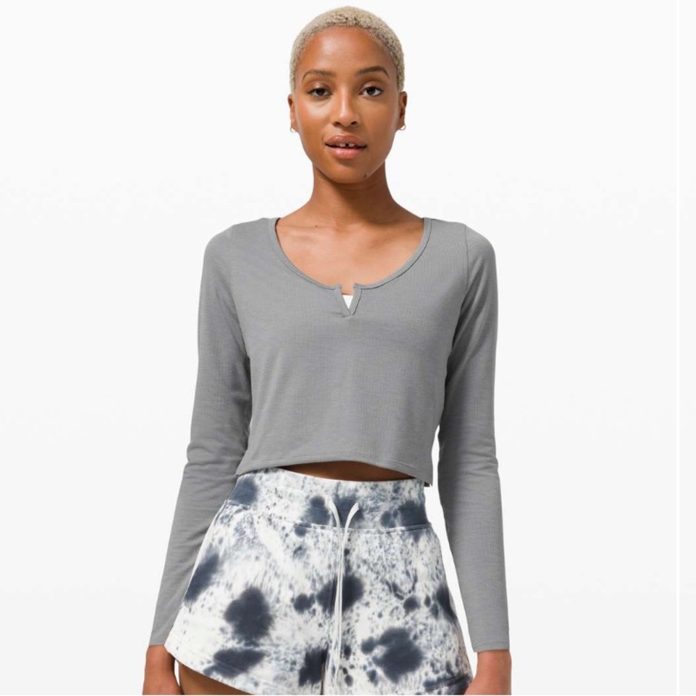 lululemon Cropped Henley Long Sleeve in Heathered Asphalt Grey